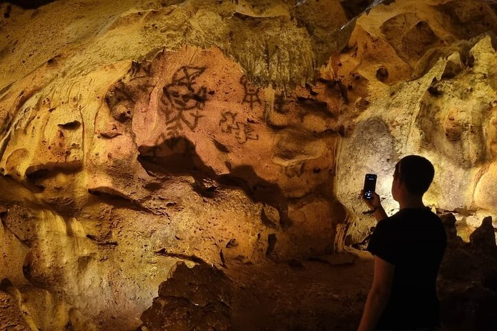 3 Tours in 1: Cigar Factory, Altos de Chavon and Cave Expedition - Photo 1 of 18